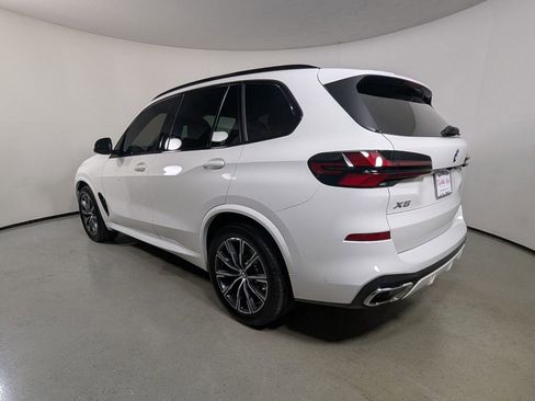 Used 2025 BMW X5 xDrive40i w/ M Sport Package image 5