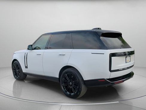 Used 2025 Land Rover Range Rover SE AWD/4WD image 20