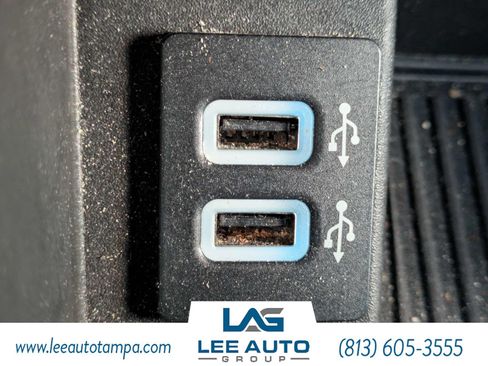 Used 2017 Ford F150 Lariat w/ Equipment Group 502A Luxury AWD/4WD image 21