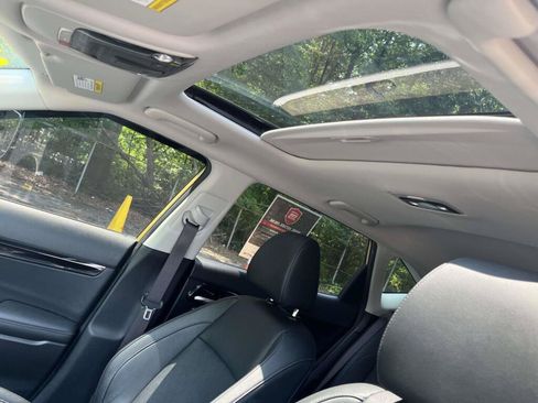 Used 2023 Kia Seltos SX w/ SX Sunroof Package AWD/4WD image 5