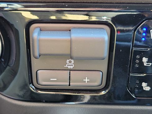 Used 2026 Chevrolet Silverado 1500 LTZ w/ Z71 Off-Road Package image 25