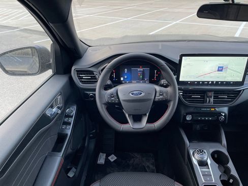 New 2026 Ford Escape ST-Line w/ Tech Pack #1 FWD image 5