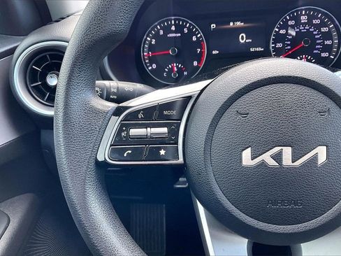 Certified 2024 Kia Forte LXS image 17