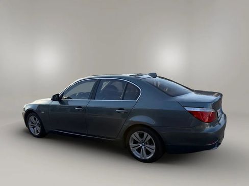 Used 2010 BMW 528i 528i Sedan 4D image 14
