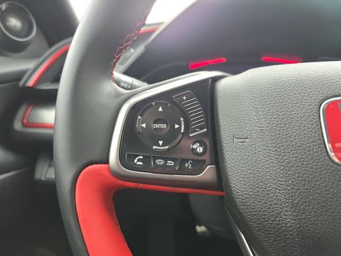 Certified 2018 Honda Civic Type R image 16