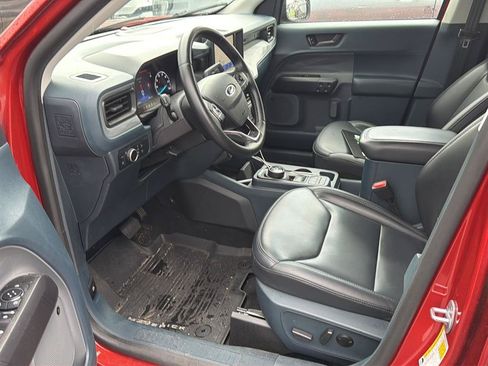 Used 2024 Ford Maverick Lariat w/ Black Appearance Package FWD image 5