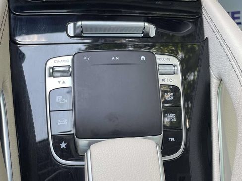 Used 2020 Mercedes-Benz GLE 580 4MATIC image 32