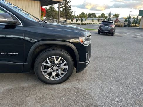 Used 2023 GMC Acadia SLT AWD/4WD image 14