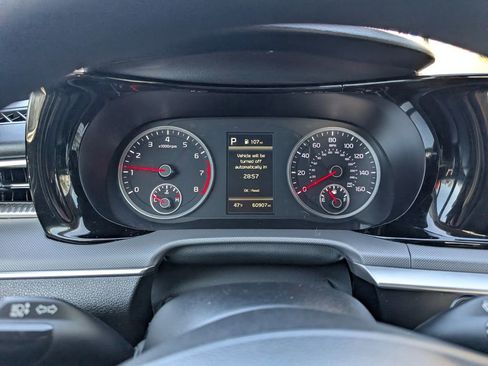 Used 2024 Kia K5 LXS image 14