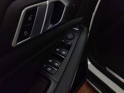 Used 2021 BMW X5 xDrive40i w/ Premium Package 2 image 12