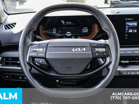 Used 2025 Kia K4 FWD image 30