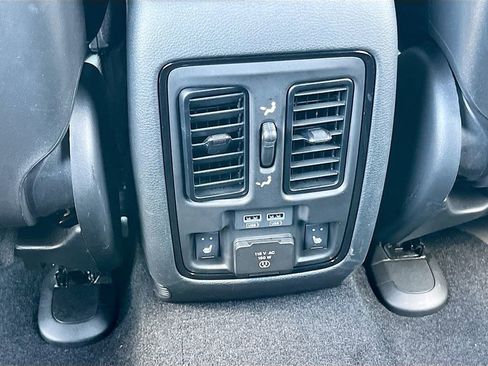 Certified 2024 Dodge Durango Citadel w/ Tow 'N Go Package AWD/4WD image 26