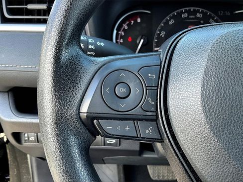 Used 2024 Toyota RAV4 XLE w/ Convenience Package image 10