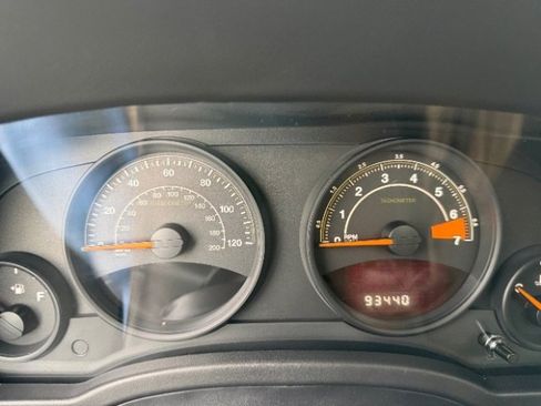 Used 2017 Jeep Patriot High Altitude image 13