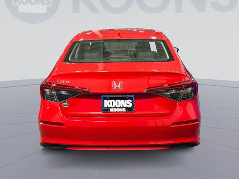 Used 2023 Honda Civic EX image 5