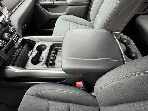 Used 2025 RAM 1500 Big Horn image 25