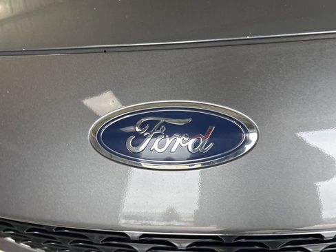 Used 2022 Ford Escape SE image 3
