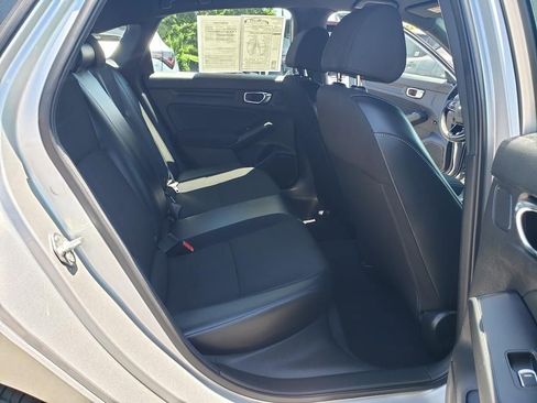 Used 2022 Honda Civic Sport image 32