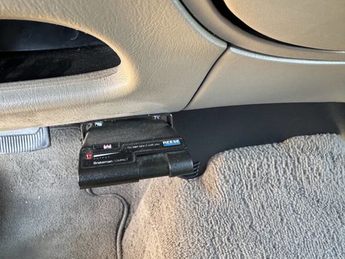 Used 2002 Ford F150 XLT image 14