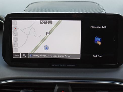 Used 2023 Hyundai Santa Fe Limited image 11