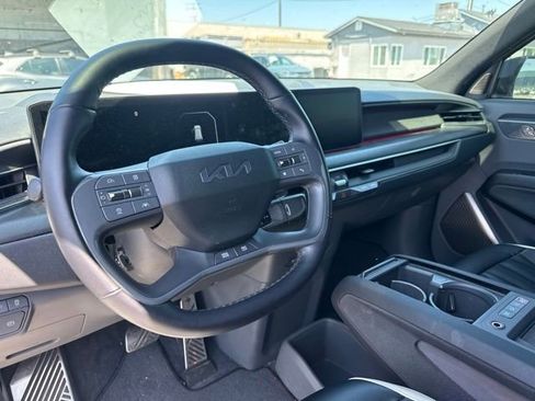 Used 2024 Kia EV9 GT-Line AWD/4WD image 10