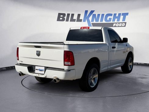 Used 2016 RAM 1500 Express RWD image 5