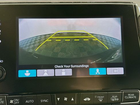 Used 2018 Honda Odyssey Elite image 22