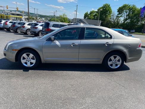 Used 2009 Ford Fusion SE FWD image 6