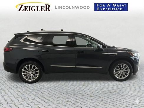 Used 2021 Buick Enclave Essence AWD/4WD image 6