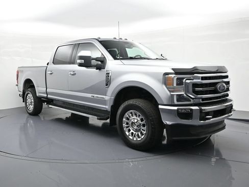 Used 2021 Ford F250 Lariat w/ Lariat Ultimate Package AWD/4WD image 4