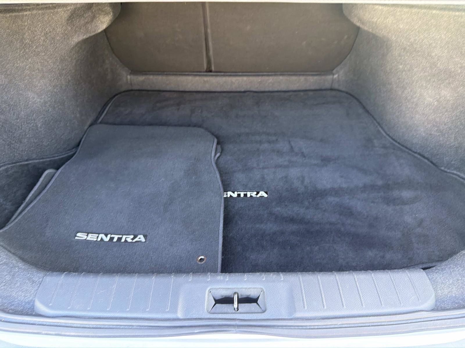 Used 2024 Nissan Sentra S FWD image 5