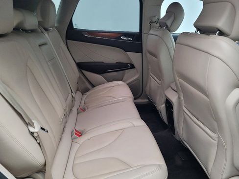 Used 2017 Lincoln MKC Select w/ Select Plus Package image 19
