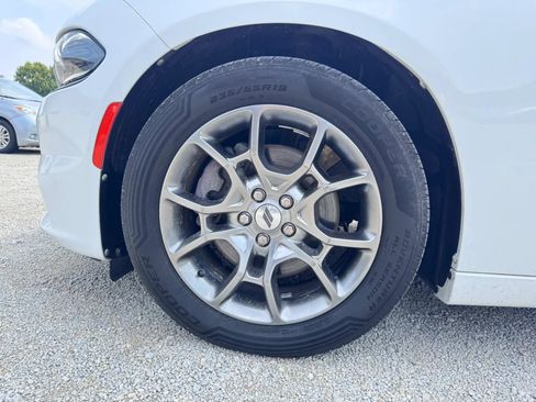 Used 2017 Dodge Charger SXT w/ AWD Plus Group image 15