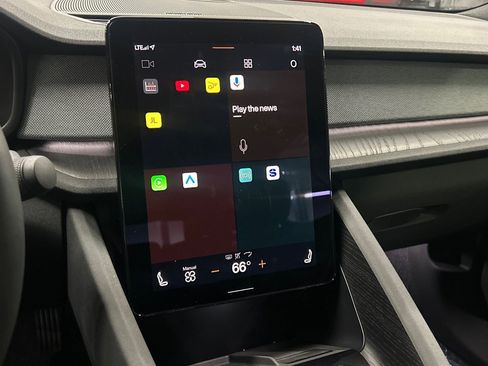 Certified 2022 Polestar Polestar 2 w/ Plus Package image 13