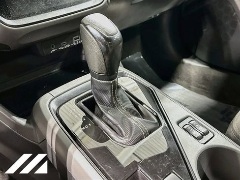 Used 2024 Subaru Crosstrek 2.5i Sport AWD/4WD image 18