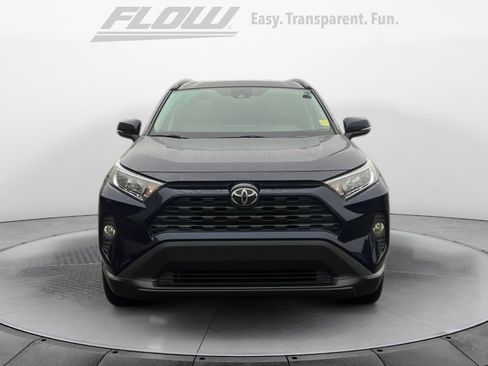 Used 2019 Toyota RAV4 XLE Premium w/ Phone Cable & Charge Package image 3