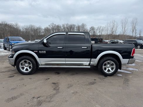 Used 2014 RAM 1500 Laramie w/ Trailer Tow Group image 2