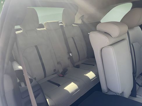 Used 2024 MAZDA CX-90 Plug-In Hybrid w/ Preferred image 25