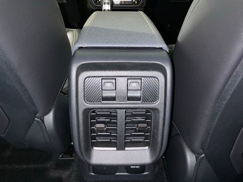 New 2026 Ford Bronco Badlands AWD/4WD image 17