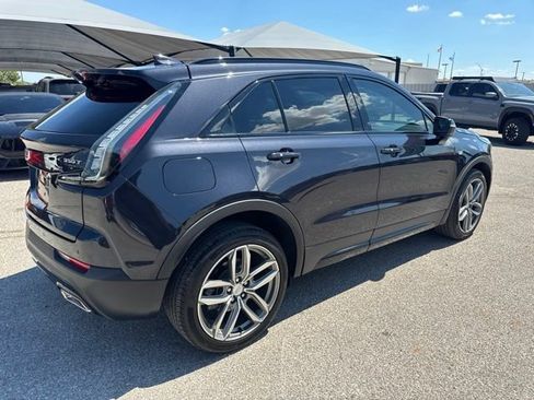 Used 2023 Cadillac XT4 Sport FWD image 6