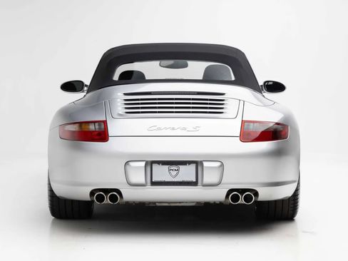 Used 2006 Porsche 911 Carrera S RWD image 23