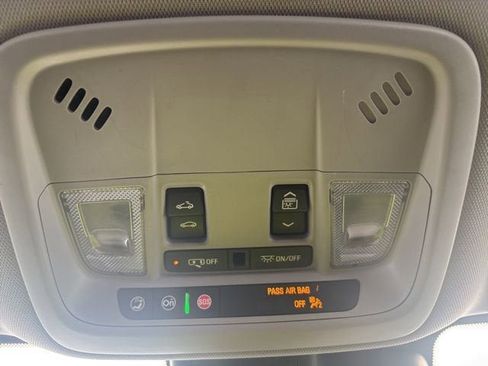 Used 2024 Chevrolet Malibu LT image 18