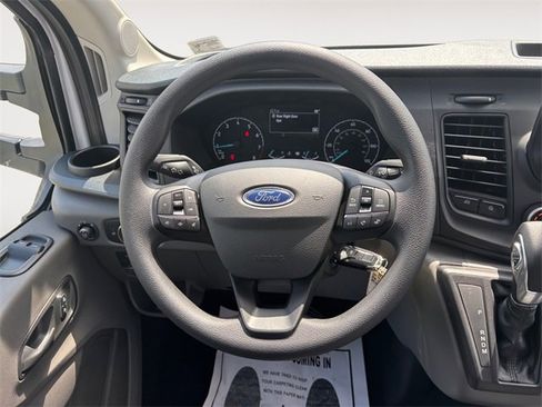 New 2025 Ford Transit 250 148 Medium Roof image 12