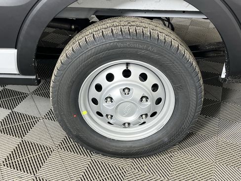 New 2026 Ford Transit 250 148 Medium Roof Extended AWD image 20