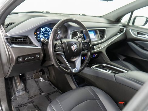 Used 2024 Buick Enclave Premium image 14