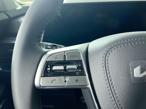 Certified 2024 Kia Telluride SX image 16