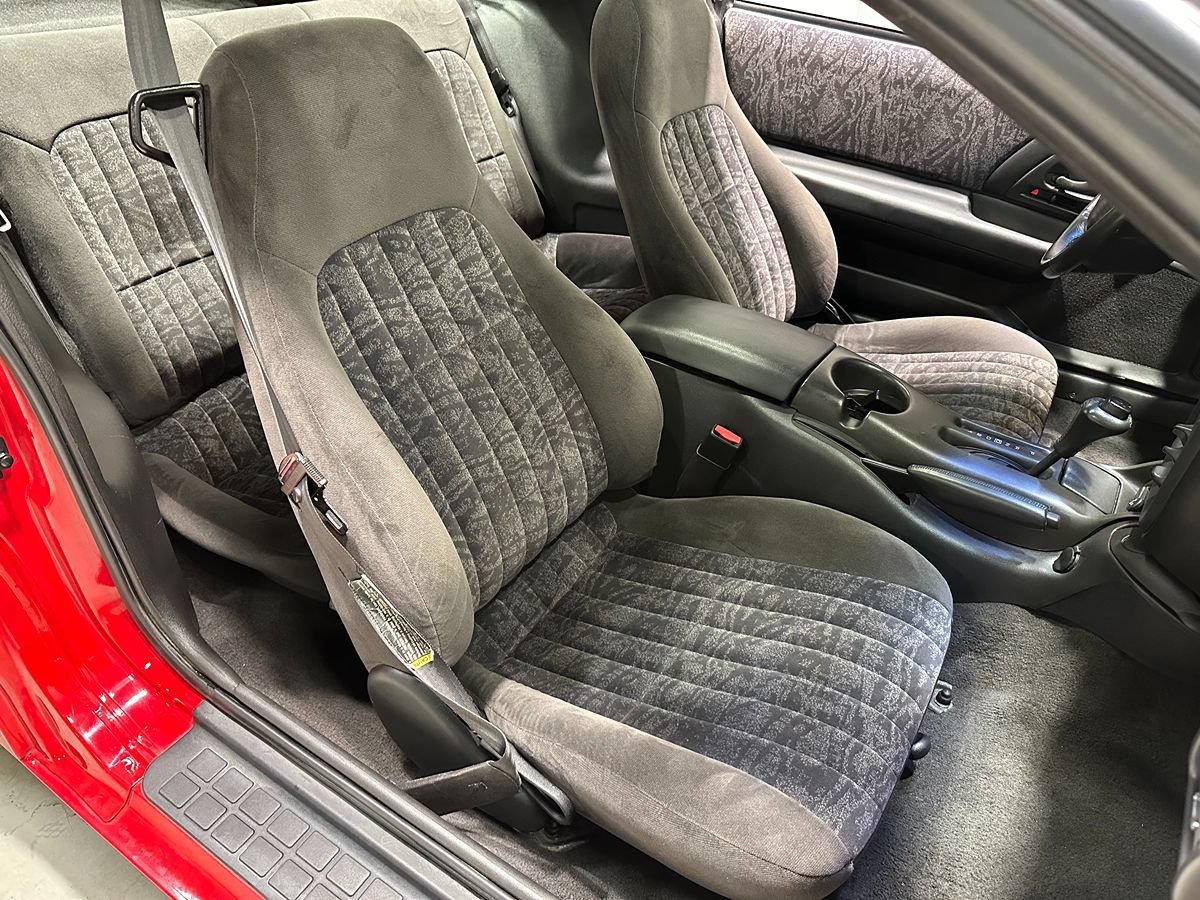 Used 2002 Chevrolet Camaro Z28 w/ SS Performance/Appearance Pkg RWD image 14
