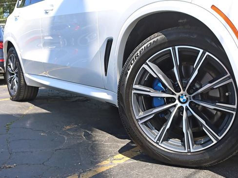 Used 2019 BMW X5 xDrive40i w/ M Sport Package AWD/4WD image 5