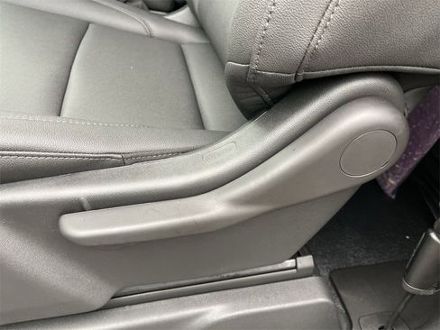 New 2026 Chevrolet Silverado 1500 W/T w/ WT Value Package image 12