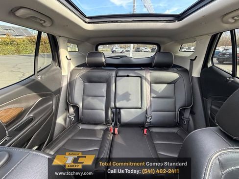 Used 2019 GMC Terrain Denali w/ Advanced Safety Package AWD/4WD image 24